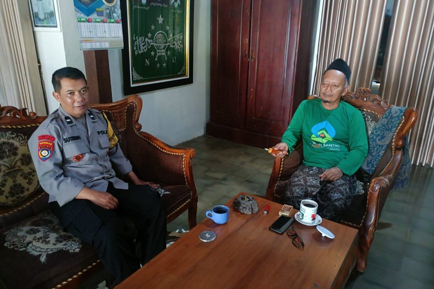 Rangkul Tokoh Agama, Bhabinkamtibmas Polsek Geger Perkuat Fondasi Kerukunan di Desa Putat